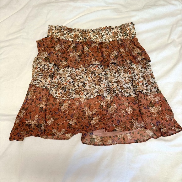 Show Me Your MuMu Amy Skirt in Floral Print Mix - Picture 1 of 3